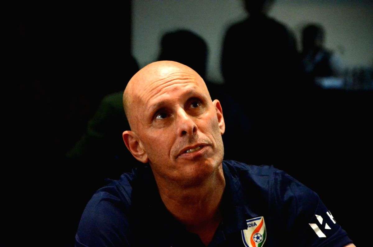 ISL: We will fight for pride, says East Bengal chief coach Stephen Constantine - Vimarsana News