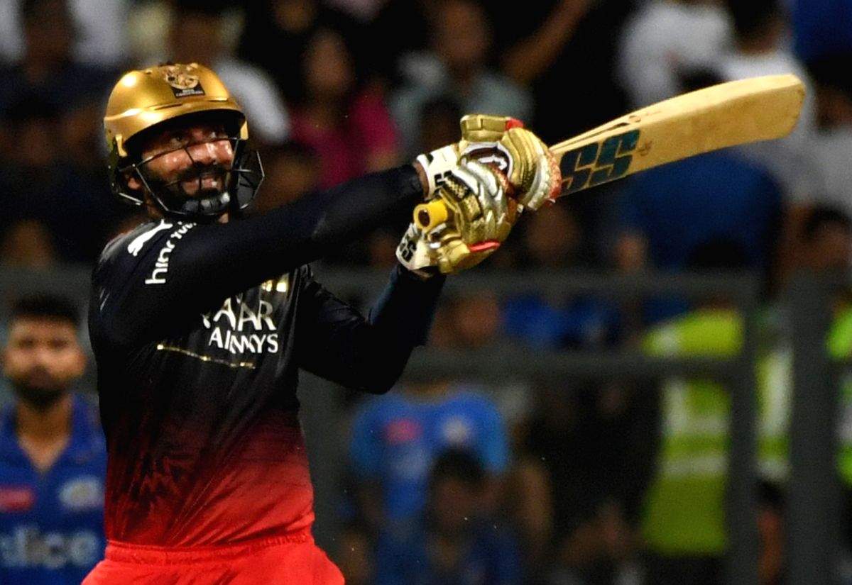 Dinesh Karthik named England Lions batting consultant for India A tour - Vimarsana News