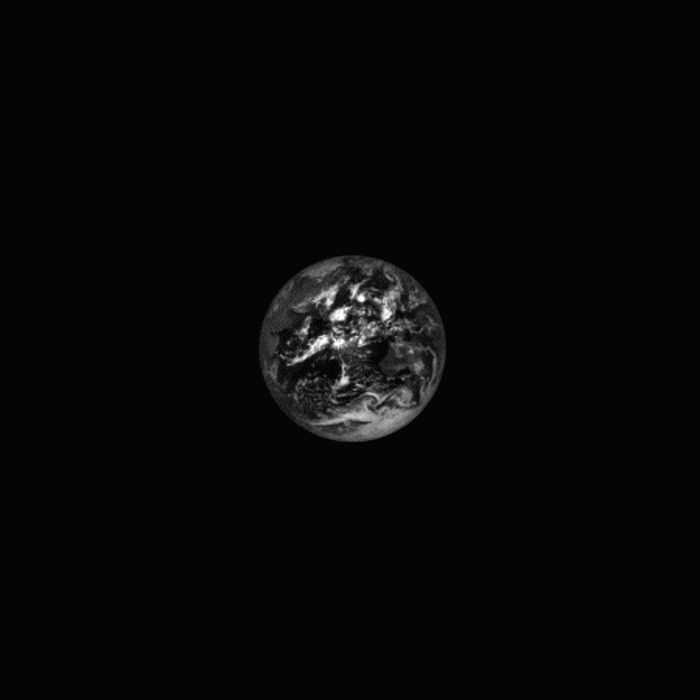 NASA's Lucy spacecraft captures images of Earth, Moon ahead of gravity assist - Vimarsana News