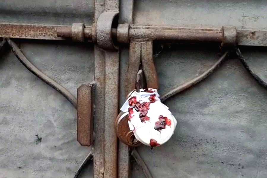 Navratri: 40 notices issued in Ahmedabad over food safety violations - Vimarsana News