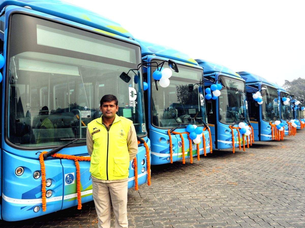Delhi gets 50 high-tech e-buses as a New Year gift - Vimarsana News