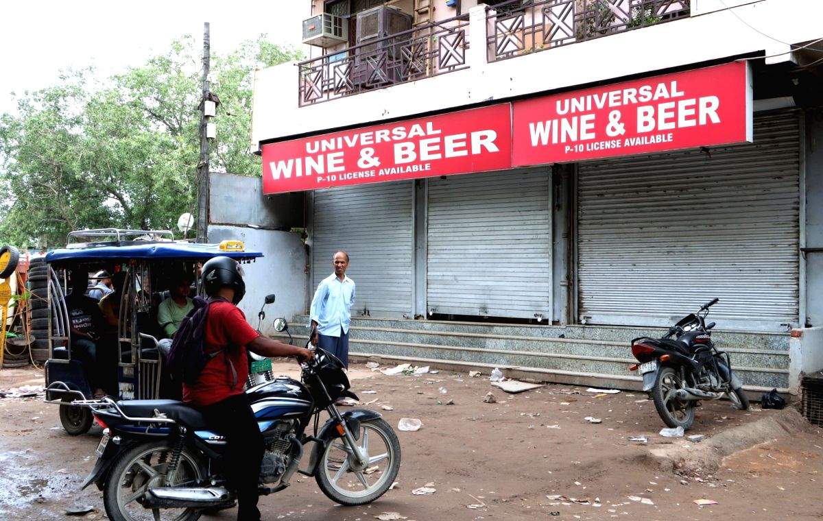Delhi excise policy: Dry days reduced from 21 to 3 'without due consultation' - Vimarsana News
