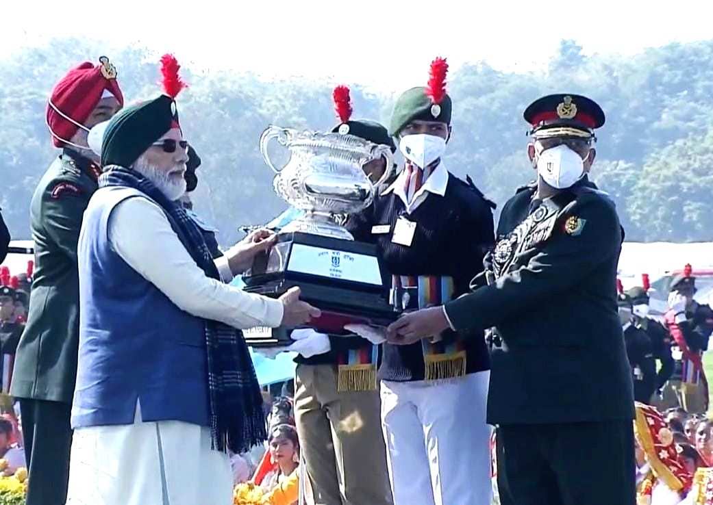 After seven years, Maha NCC wins PM's Banner at R-Day Camp - Vimarsana News