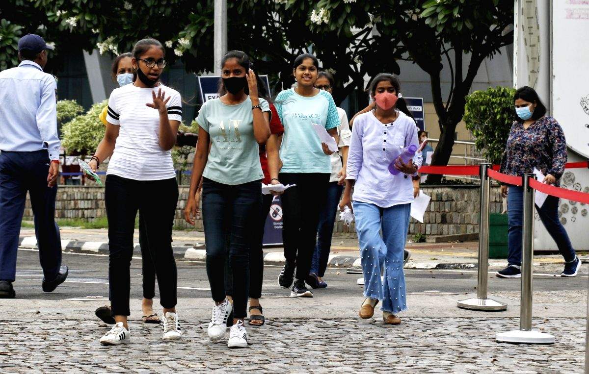 Kerala NEET Innerwear row: Girls allowed to re-appear for exam - Vimarsana News