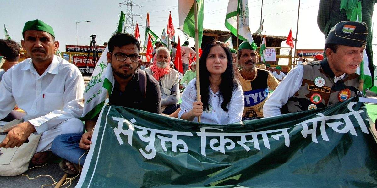 SKM's crucial Saturday meet to decide agitation's future course - Vimarsana News