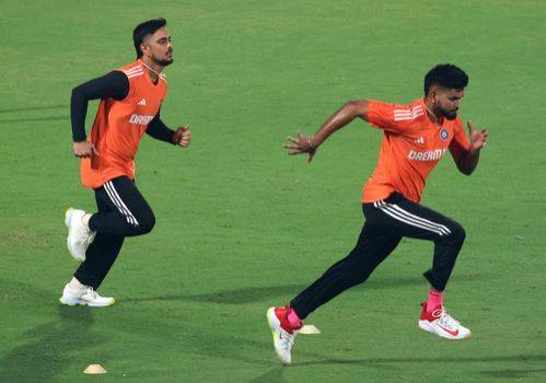 Shastri urges Shreyas & Ishan to come back even stronger after BCCI central contracts omission (Ld) - Vimarsana News