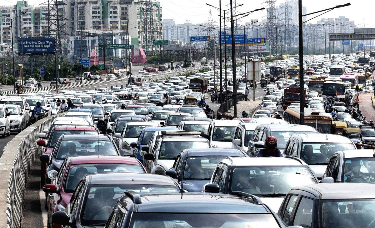 Since 1981, vehicles multiplied by 21 times in Delhi, roads only doubled - Vimarsana News