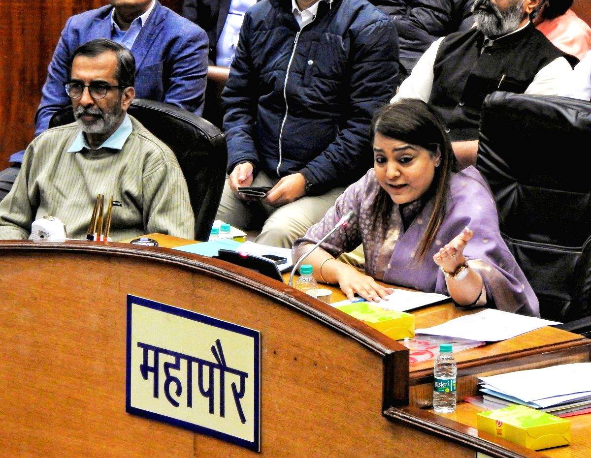 Officials' budget presented in the House, public budget in Feb: MCD Mayor - Vimarsana News