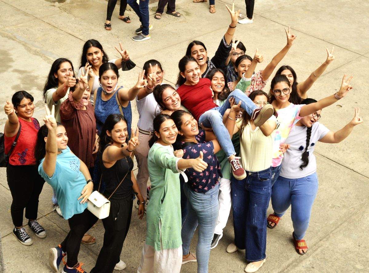 CBSE Class 12 results: Noida, Bulandshahr girls score 500/500 - Vimarsana News