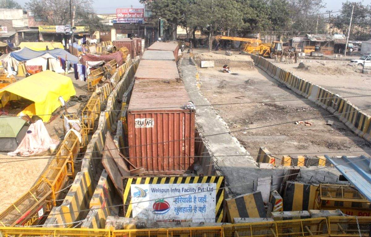 Singhu murder victim's kin demand CBI probe, govt job - Vimarsana News