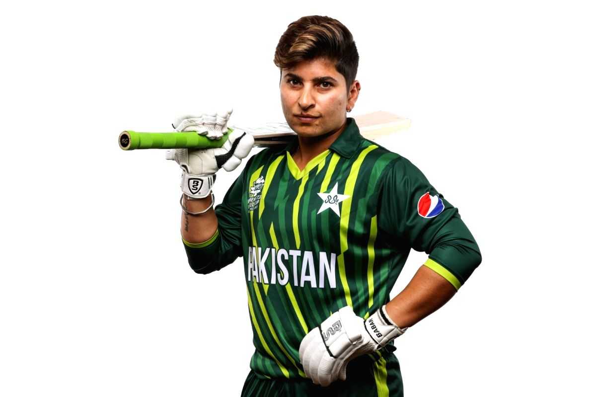 Nida Dar named captain of Pakistan women's team, Mark Coles reappointed head coach - Vimarsana News