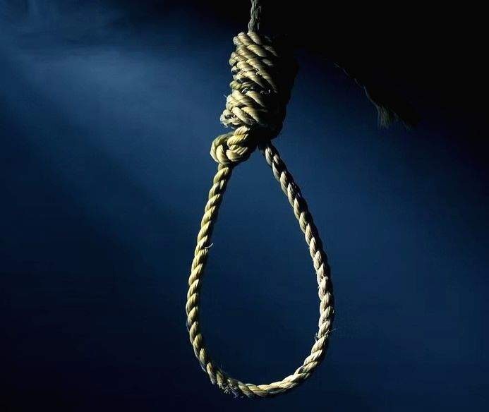 Married couple attempts suicide in Delhi, husband dies - Vimarsana News