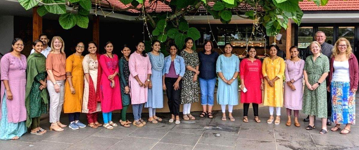 Local health board in UK to recruit 900 overseas nurses, mostly Indians: Report - Vimarsana News