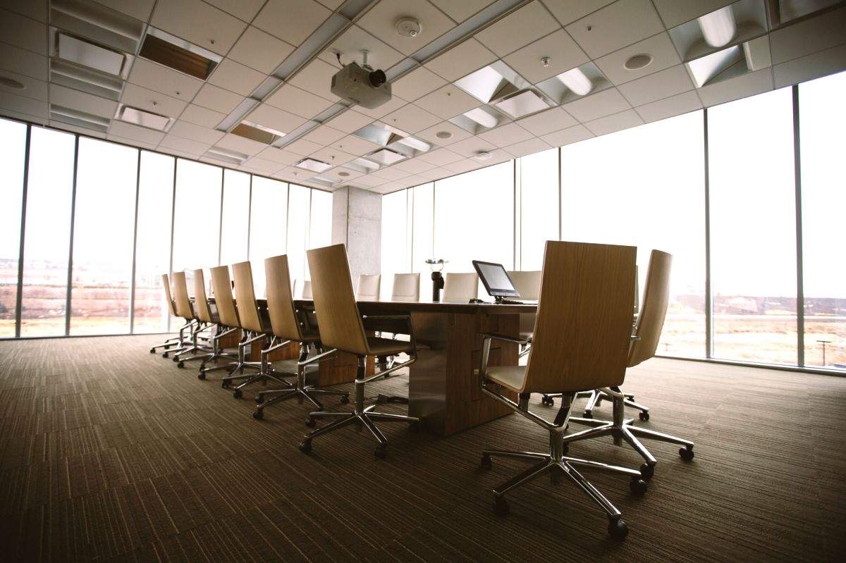 India's ageing office spaces present huge investment opportunity: JLL - Vimarsana News