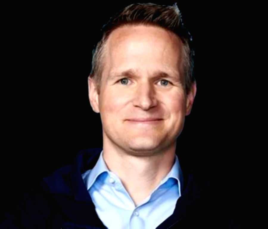 Apple Music chief to help lead Apple TV+ - Vimarsana News