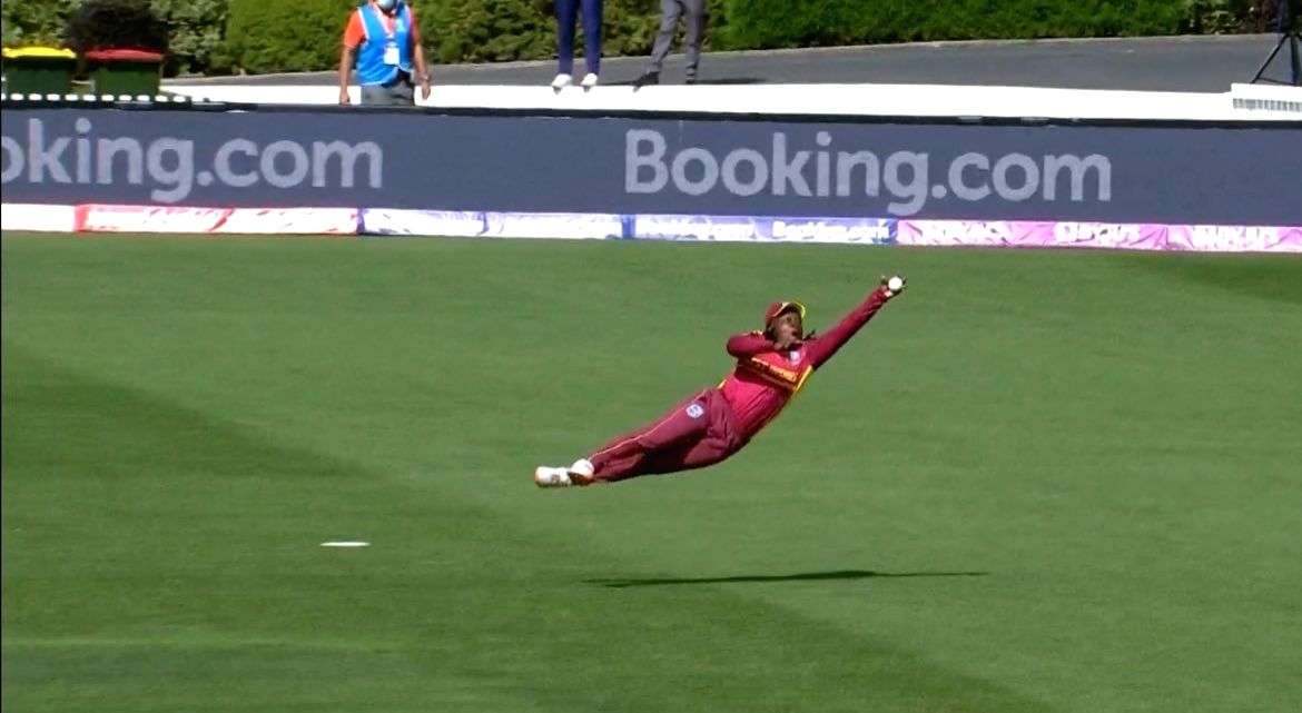 One-handed catch to send back Deepti Sharma is my favorite: Hayley Matthews - Vimarsana News