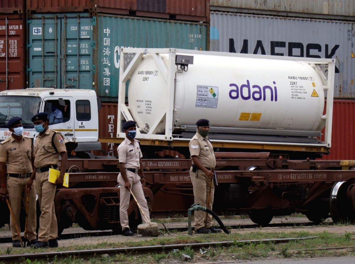 Oxygen Express delivers 80 MT of O2 in TN - Vimarsana News