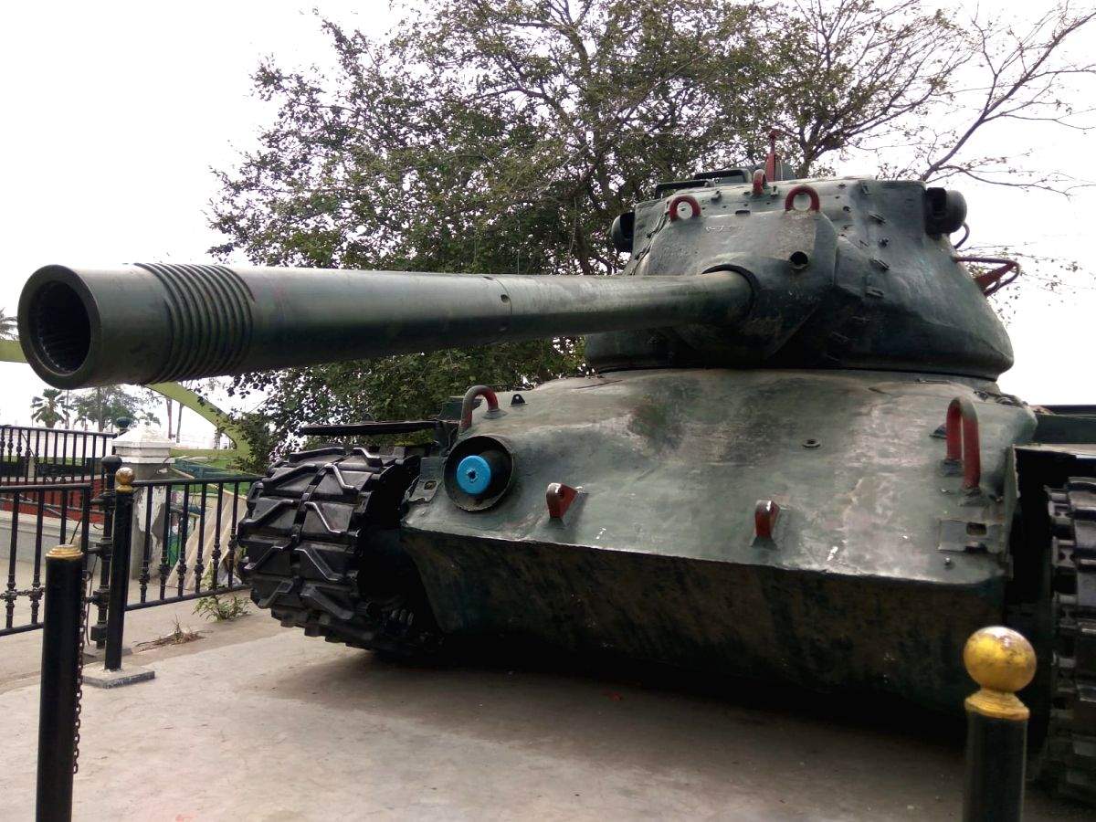 Pak tank sitting as war trophy on Hyd's iconic Tank Bund - Vimarsana News