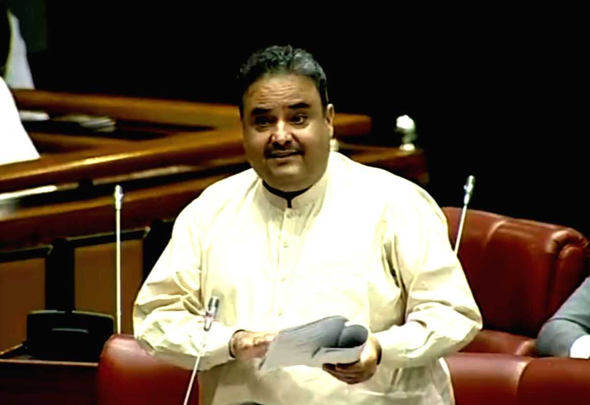 Pak Senator slams job 'discrimination' against minorities - Vimarsana News