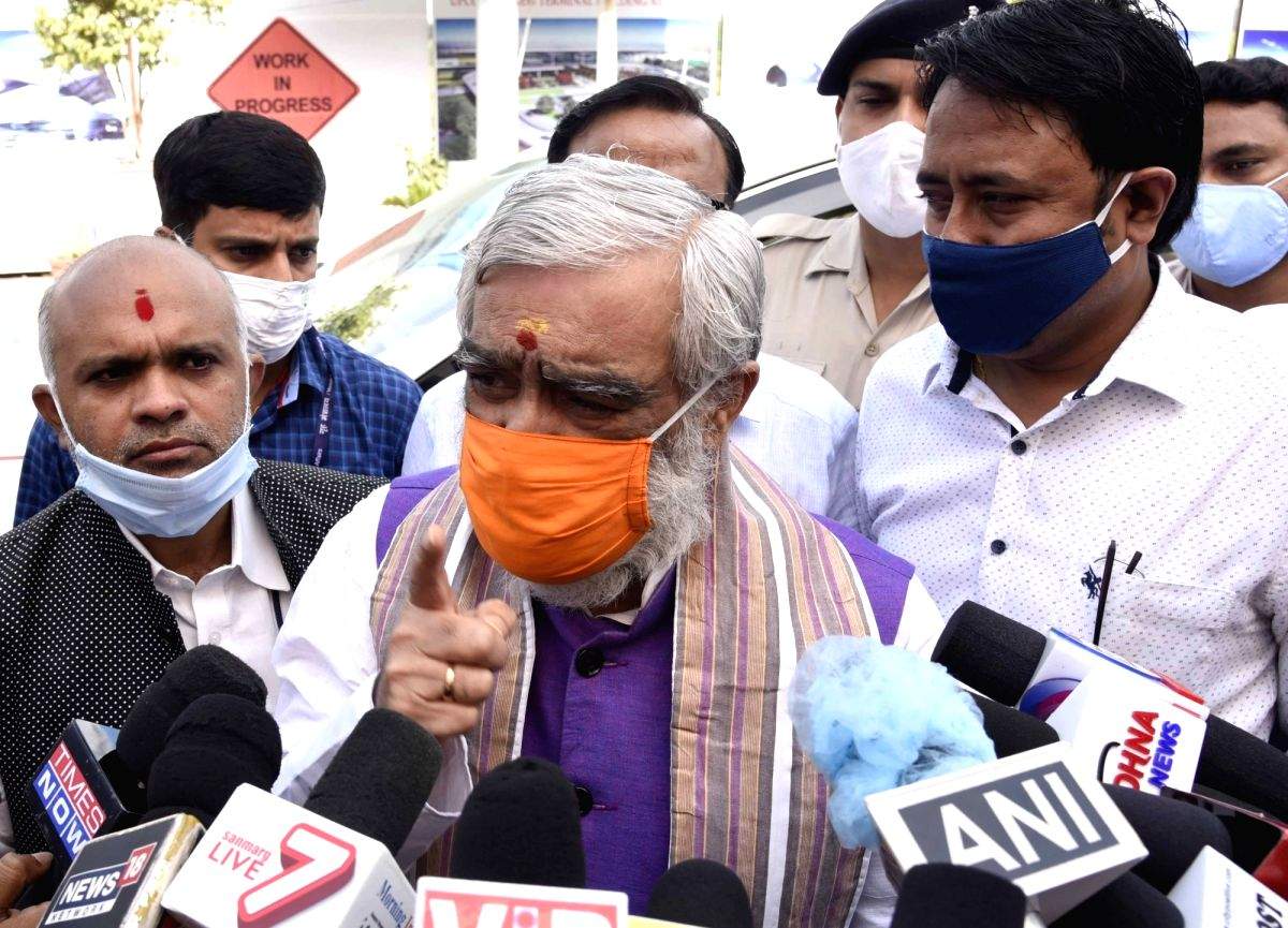 'Avoid shortcuts': MoS Environment to farmers on stubble burning - Vimarsana News