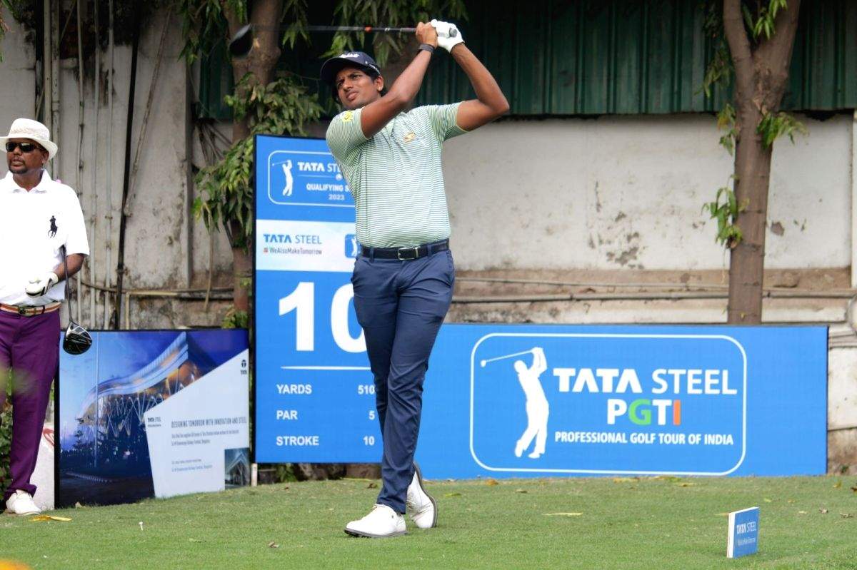 PGTI Final Qualifying Stage: Aryan Anand storms into 6-shot lead with brilliant 63 in round two - Vimarsana News