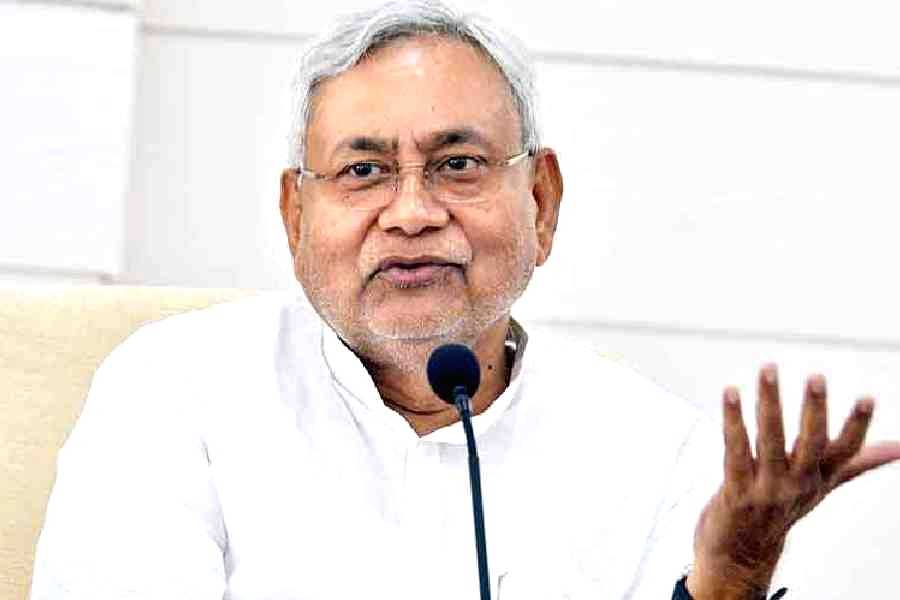 Nitish denies Oppn's charge of scam in teacher recruitment - Vimarsana News