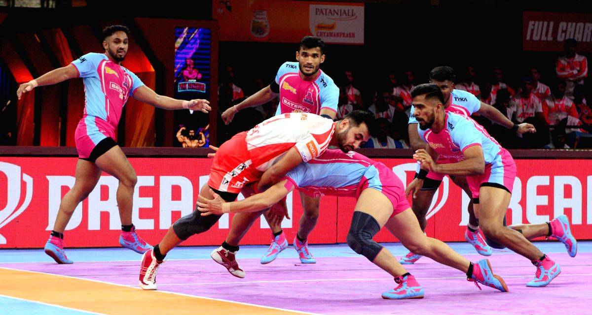 PKL 10: Arjun Deshwal bags 700th raid point as Jaipur Pink Panthers beat Gujrat Giants - Vimarsana News