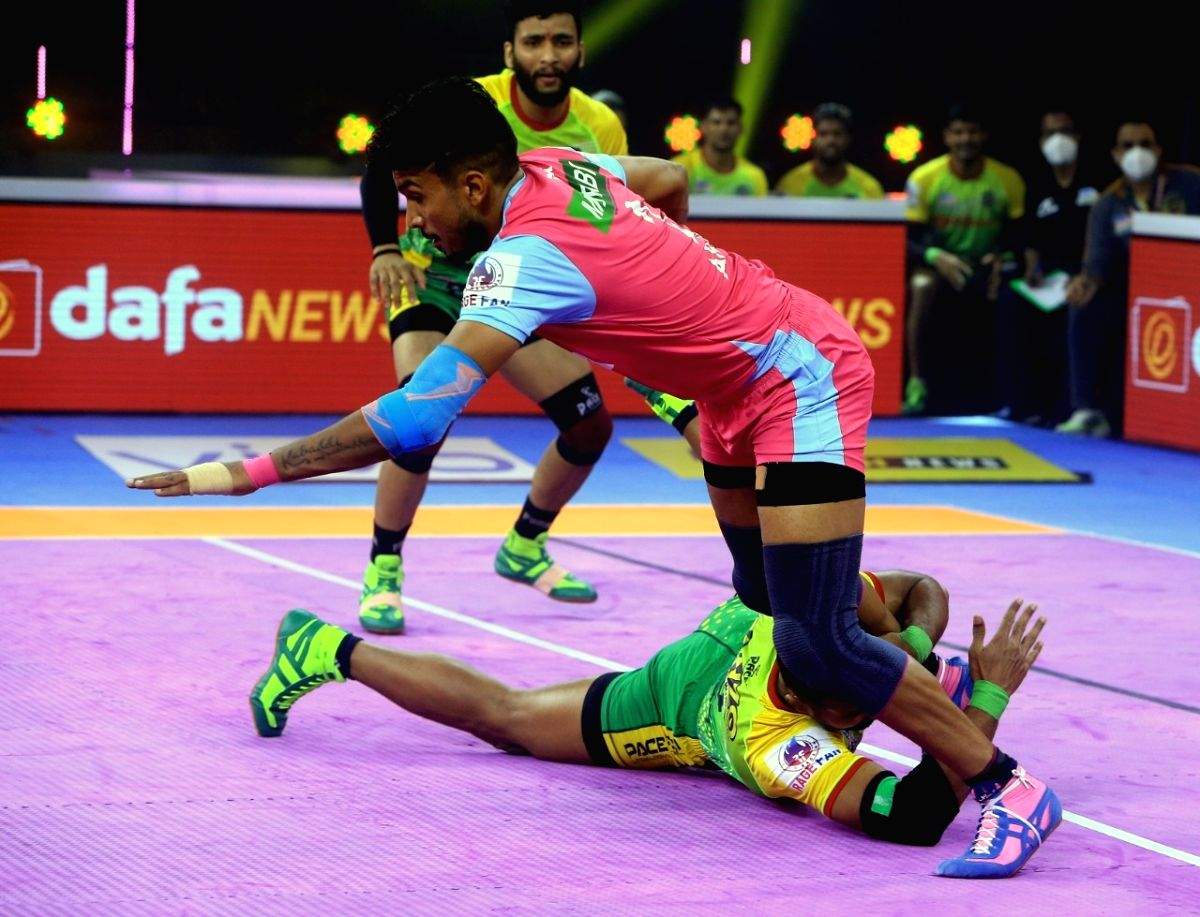 PKL 8: Arjun Deshwal shines as Jaipur Pink Panthers hammer Patna Pirates - Vimarsana News