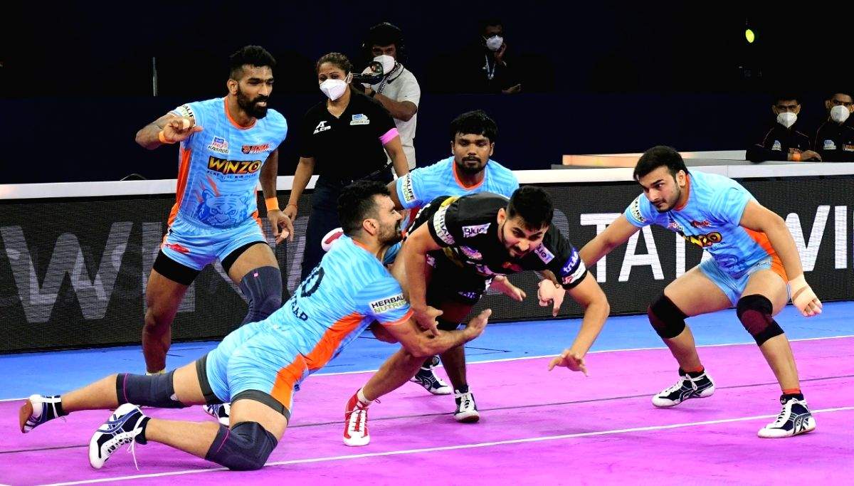 PKL 8: Bengal Warriors register a narrow win against Telugu Titans - Vimarsana News