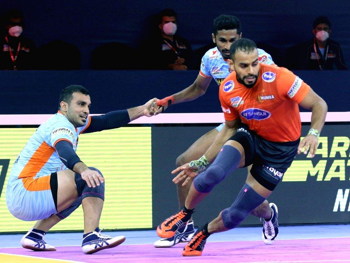 PKL 8: Fazel Atrachali shines as U Mumba thrash Bengal Warriors to keep playoff hopes alive - Vimarsana News