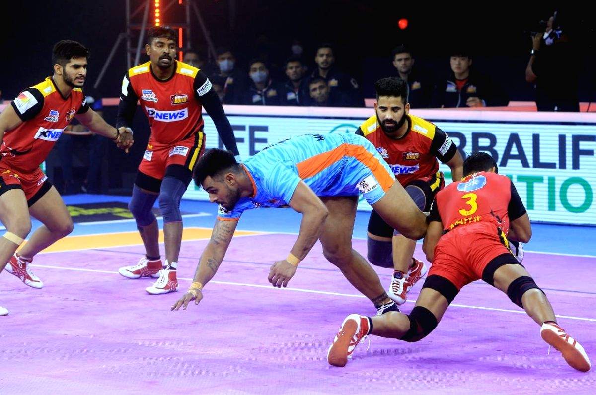PKL 8: Pawan Sehrawat shines as Bengaluru Bulls beat Bengal Warriors - Vimarsana News