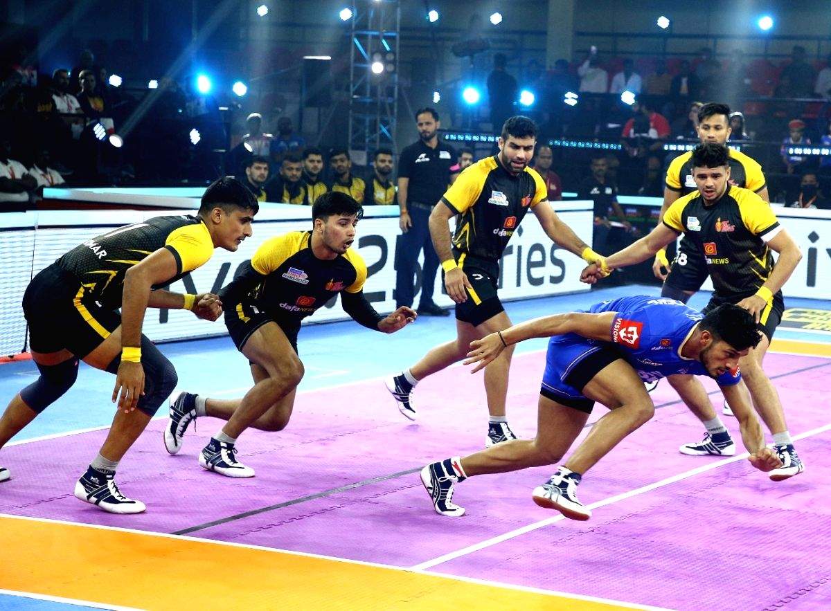 PKL 9: Family thrilled to watch on TV as Steelers' Meetu Sharma shines with 75 raid points - Vimarsana News