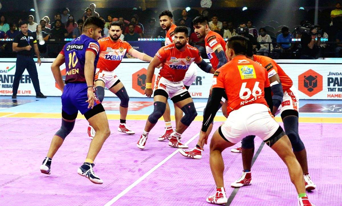 PKL 9: Naveen Kumar, Ashu Malik lead Dabang Delhi to third consecutive victory - Vimarsana News