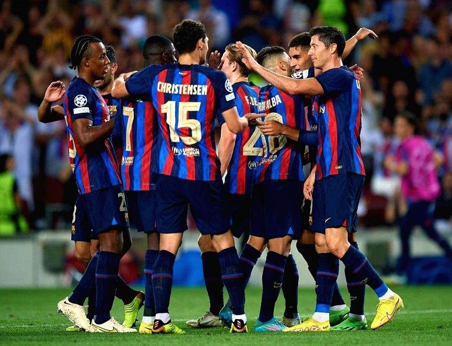 Champions League: Hat-trick for Lewandowski as Barca cruise; Atletico leave it late against Porto - Vimarsana News