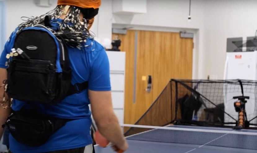 Playing sports against a robotic opponent can make your brain work harder - Vimarsana News