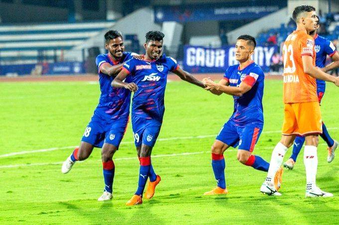 Playing with Chhetri, Krishna takes the pressure off me, says Sivasakthi Narayanan - Vimarsana News