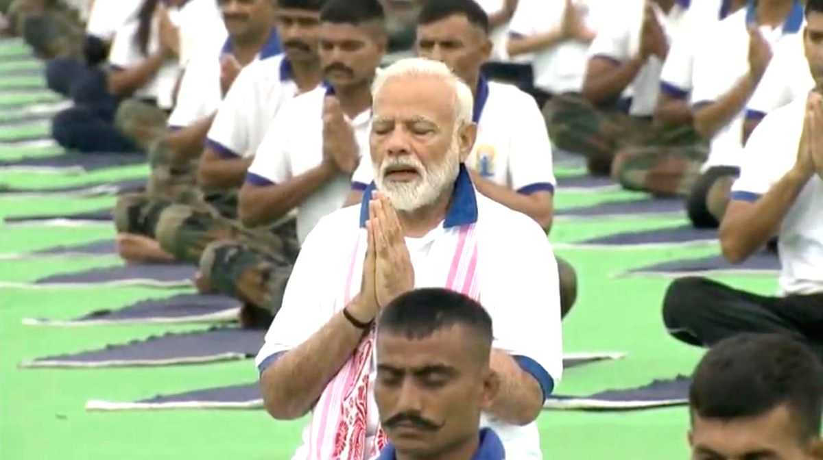 PM Modi to lead Yoga Day celebrations from Mysuru; CM Bommai reviews preparations - Vimarsana News