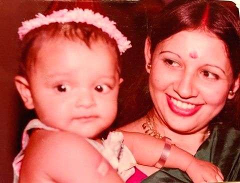 Pooja Kumar pens heartelt tribute to late mom on her b'day - Vimarsana News