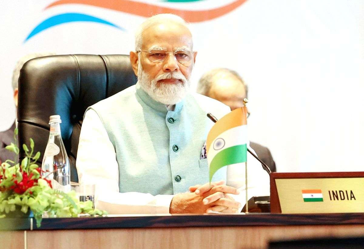 PM Modi meets prominent Australian figures - Vimarsana News