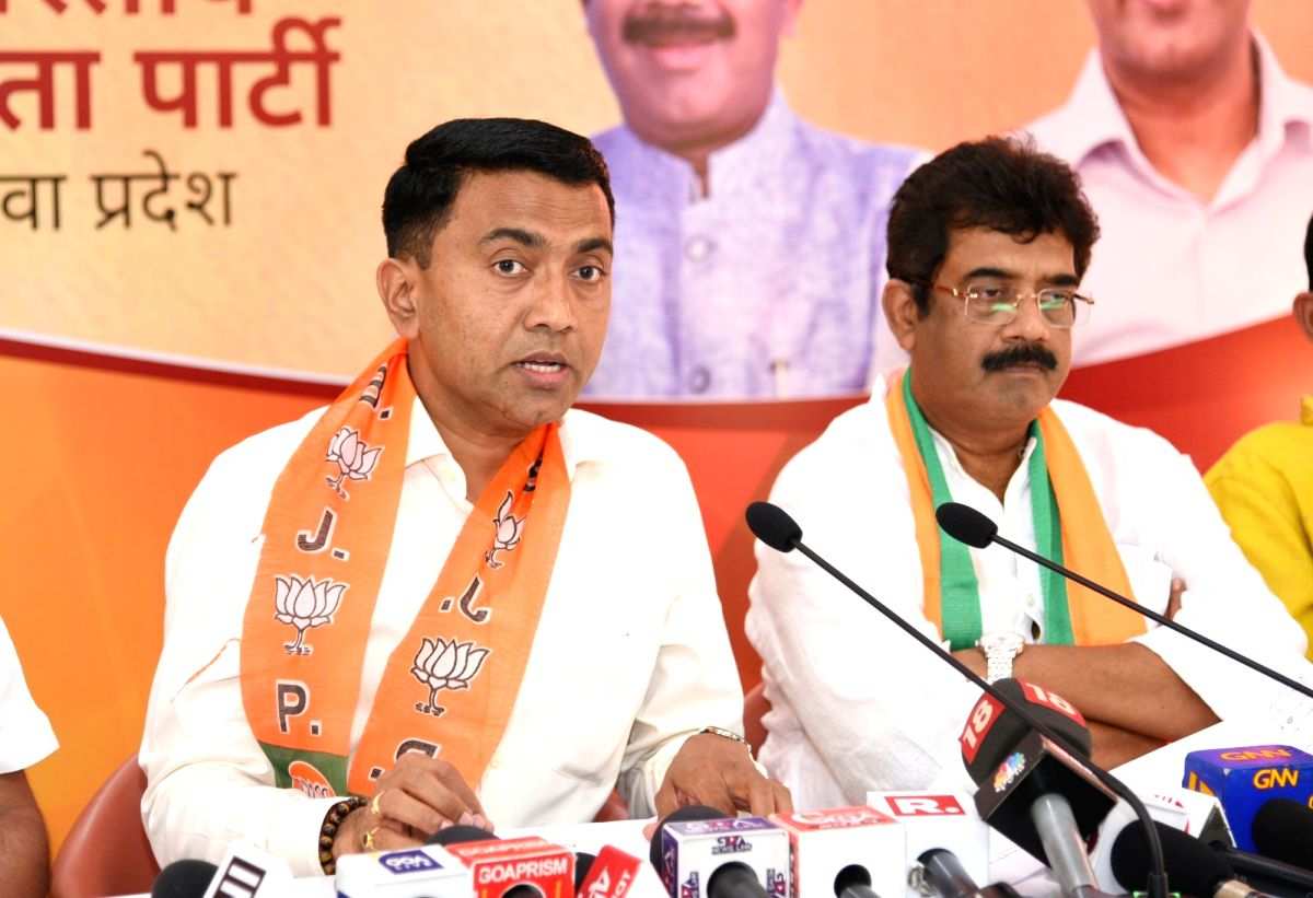 Manohar Parrikar's son will be defeated by BJP candidate: Goa CM - Vimarsana News