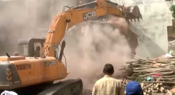 Prayagraj Development Authority defends demolition of accused Javed's house - Vimarsana News
