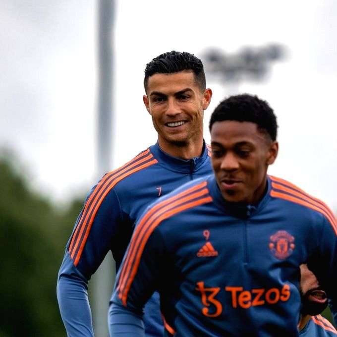 Premier League: Manchester United look to build on the momentum, Liverpool need to win - Vimarsana News