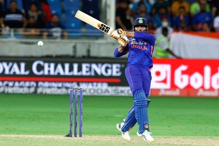 Promoting Jadeja to No. 4 was a good move, something that no one really foresaw: Uthappa - Vimarsana News