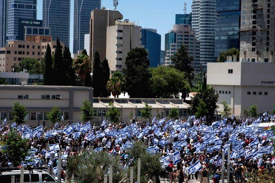 Protesters stage 'Day Of Disruption' across Israel against judicial reform - Vimarsana News
