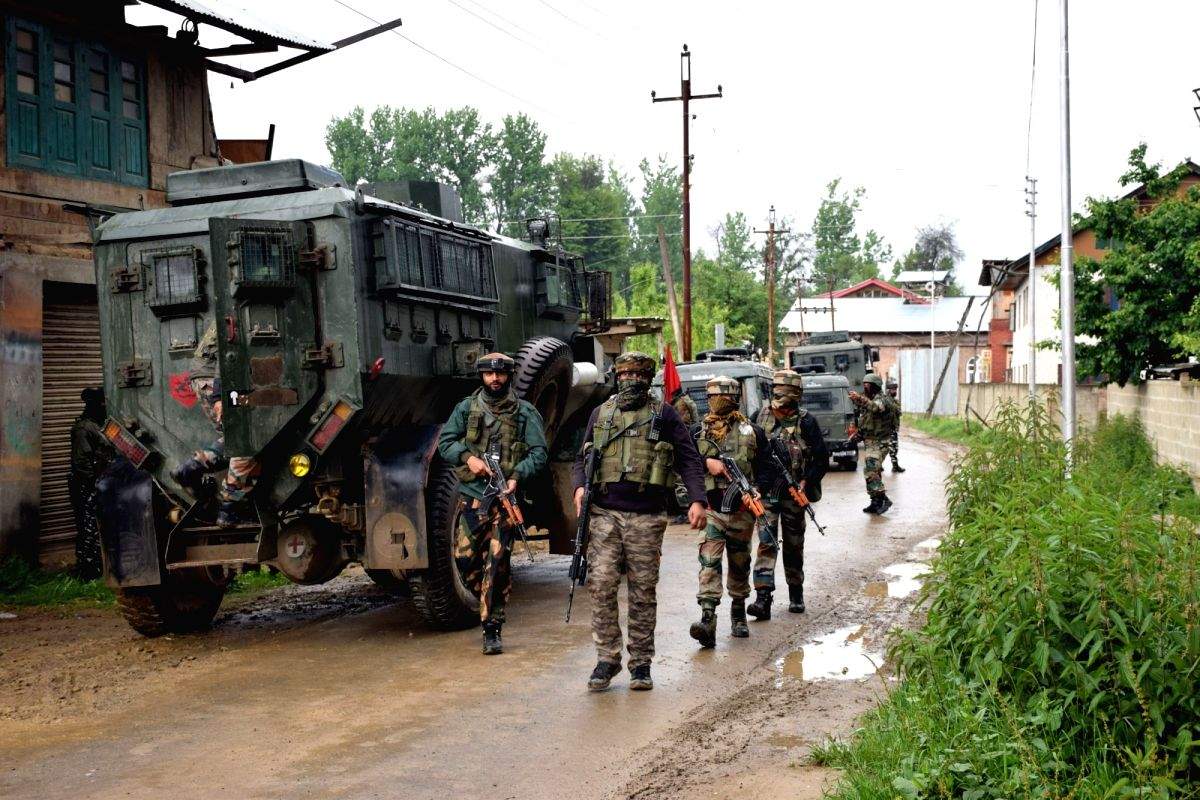 2 soldiers killed in ongoing operation in J&K's Poonch - Vimarsana News