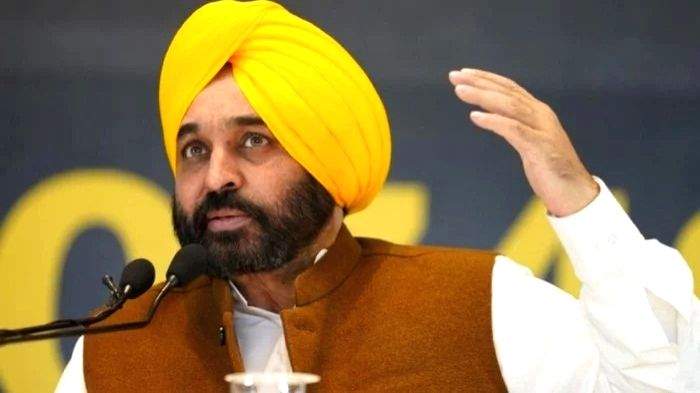 Punjab CM appears in court over rioting case - Vimarsana News