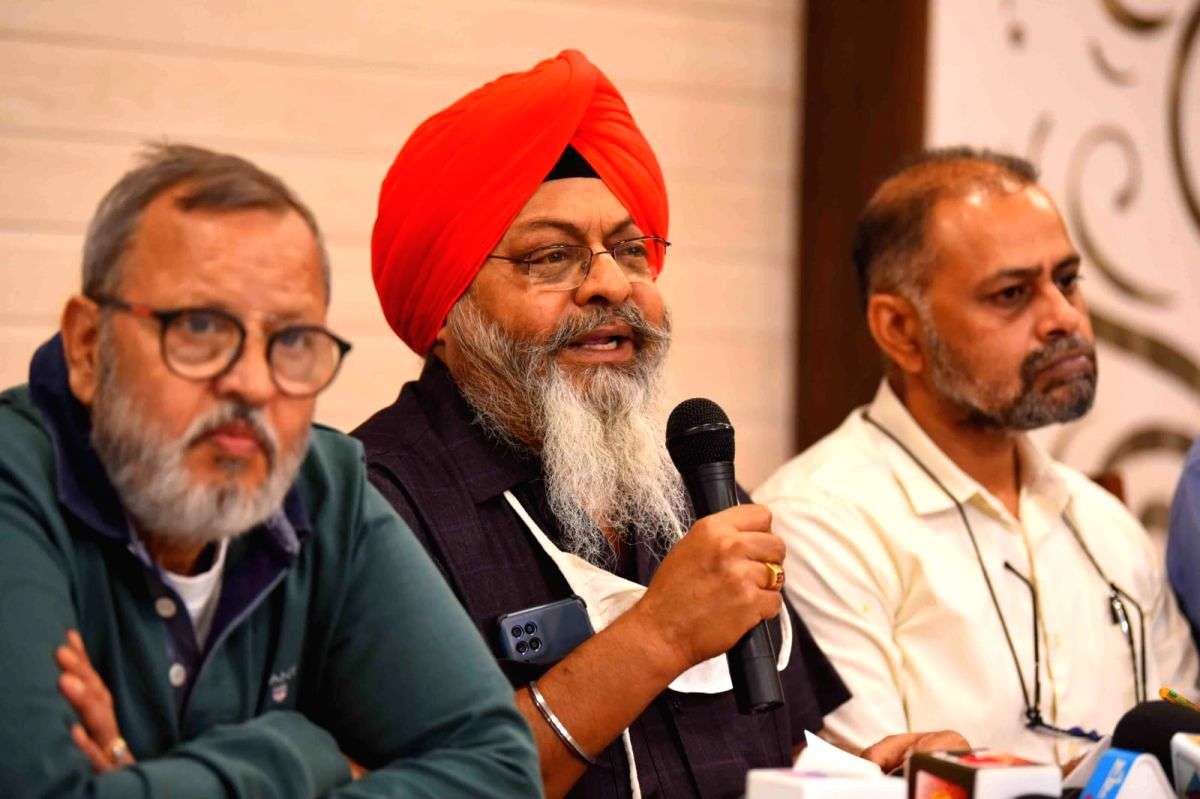 Punjab petrol station owners threaten agitation over higher VAT - Vimarsana News