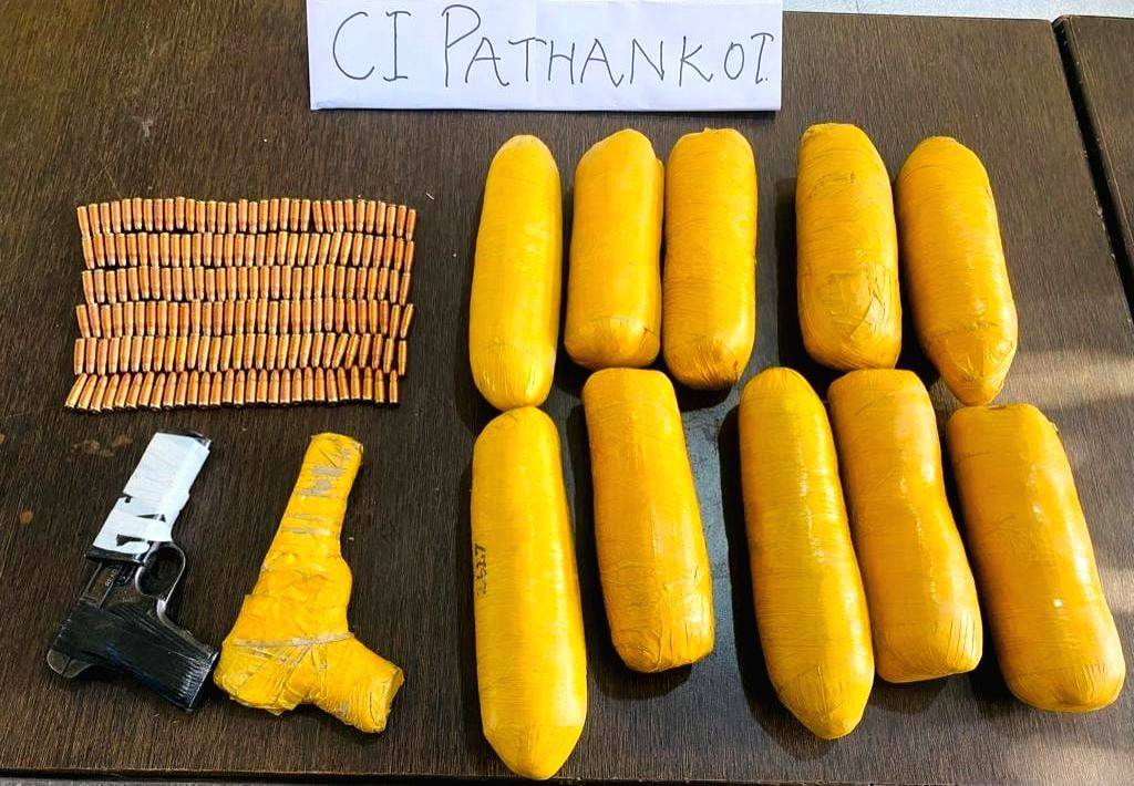 Punjab Police arrest two smugglers, seize 10 kg heroin - Vimarsana News