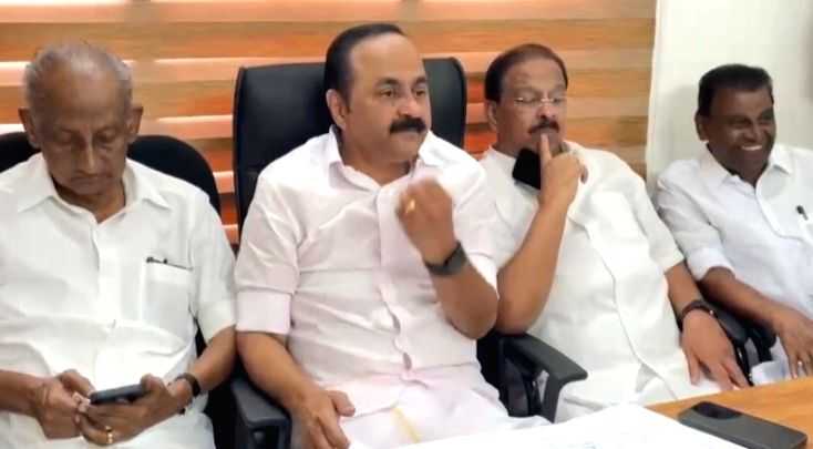 Puthuppally bypoll: Chandy Oommen maintains steady lead (Ld) - Vimarsana News