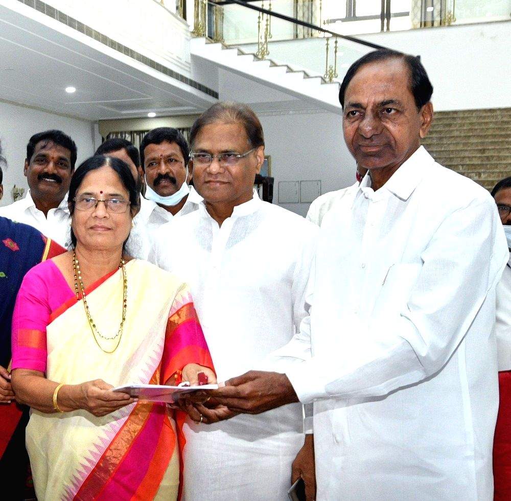 PV's daughter as candidate for MLC polls masterstroke by KCR - Vimarsana News